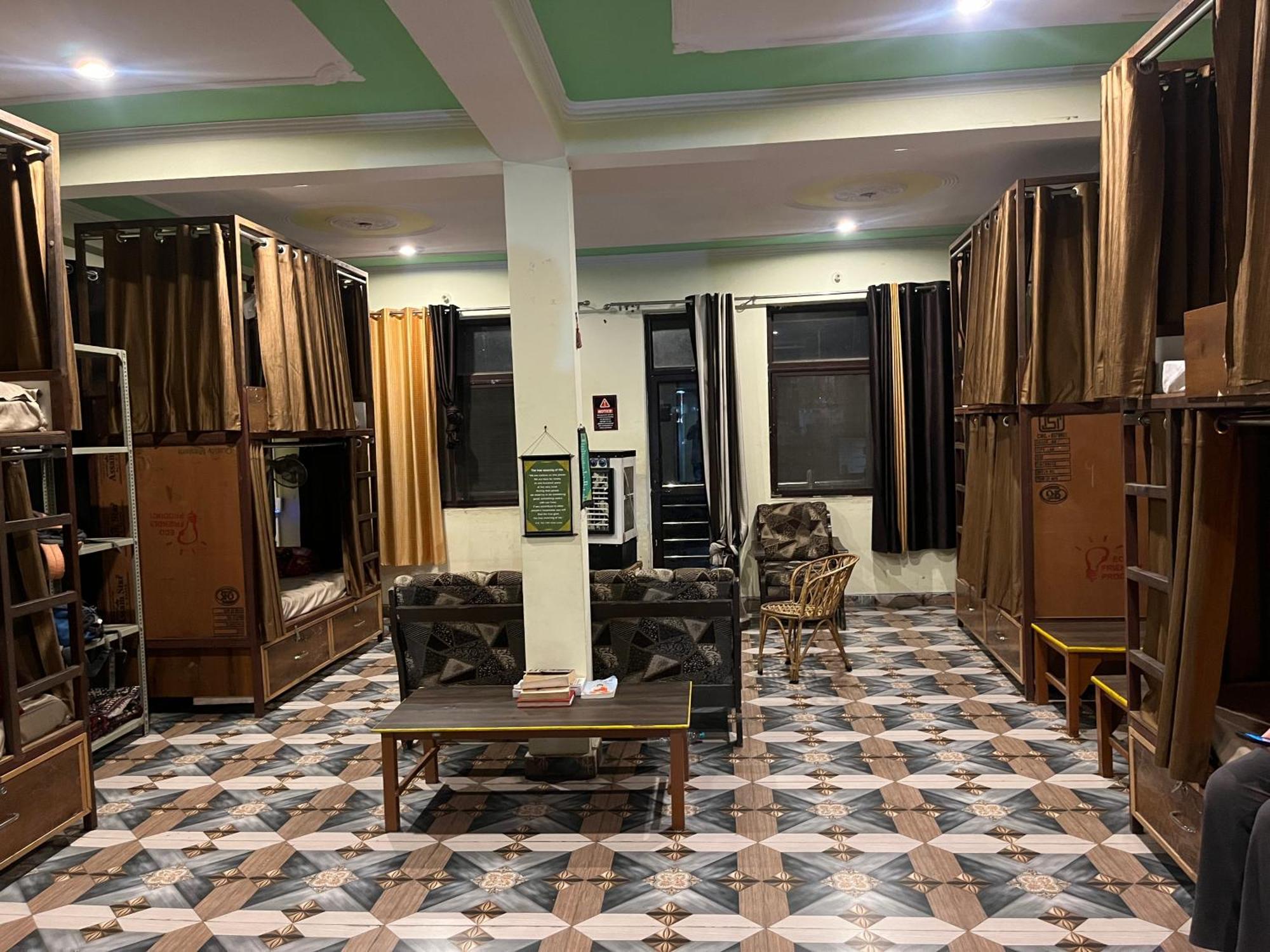 Soul Hostel Rishīkesh Zewnętrze zdjęcie